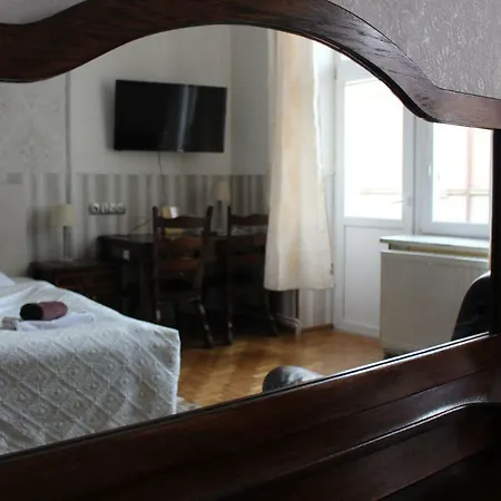 Apartament City, Clock Krosno Exterior photo